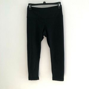 Z by Zella women's small capri leggings black stretch cutout